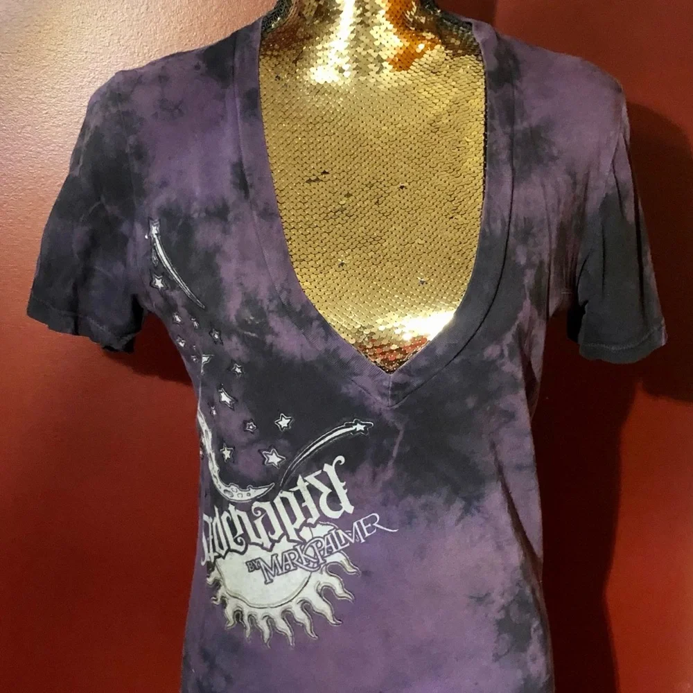 Red Chapter t-shirt - Picture 1 of 5